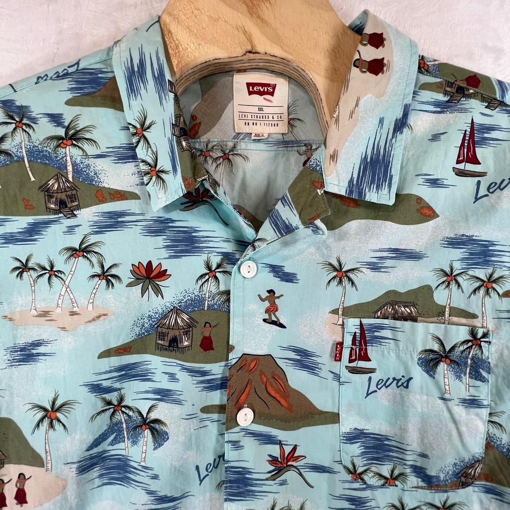 Levis Hawaiian Shirt Mens XXL Blue Tropical Island Volcano Print Short Sleeve